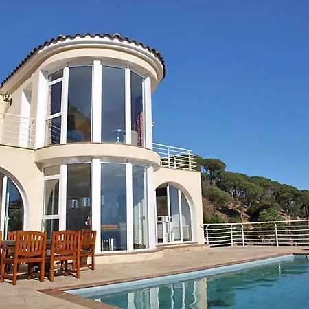 Sant Eloi Sleeps 12 Pool Wifi * Lloret de Mar