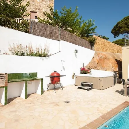 Sant Eloi Sleeps 12 Pool Wifi Lloret de Mar